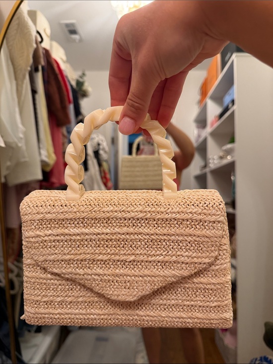 Handbags - Woven Straw Top-Handle Bag in Cream